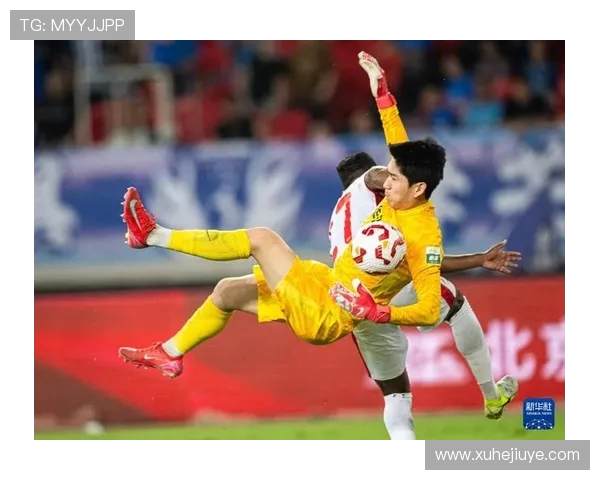 武汉三镇迎战成都蓉城强强对决上演中超巅峰之战谁能笑到最后